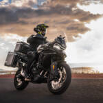 700MT_onroad_10